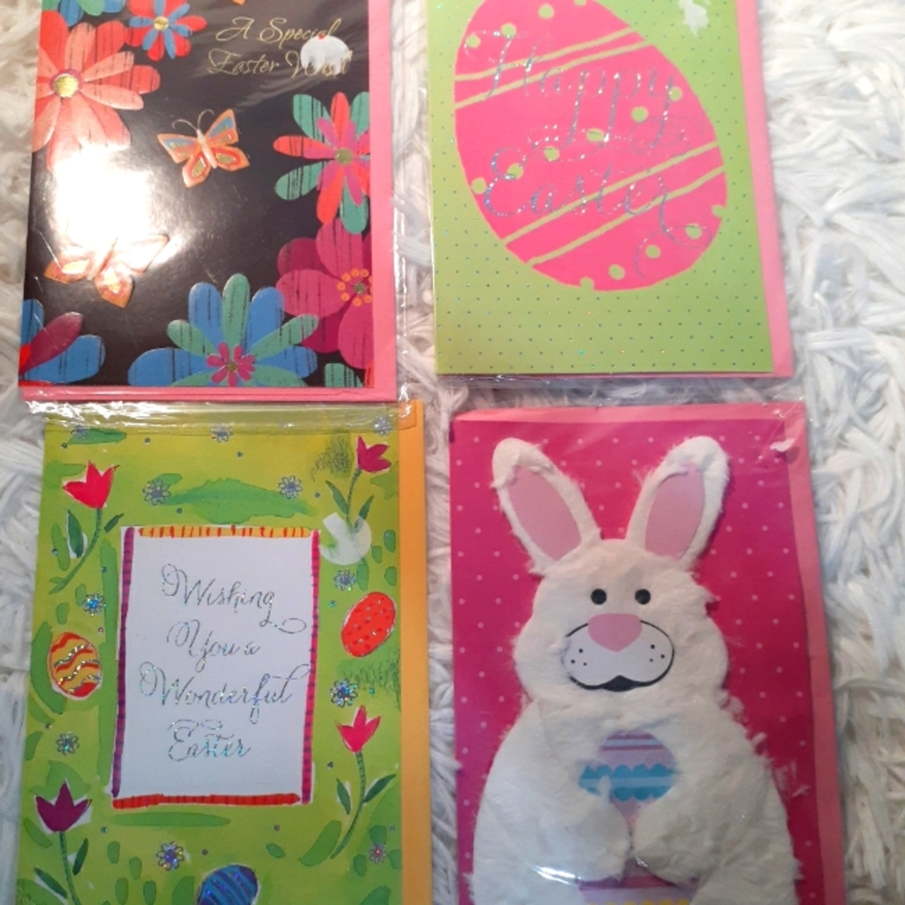 4 Easter Cards New & Sealed In Plastic